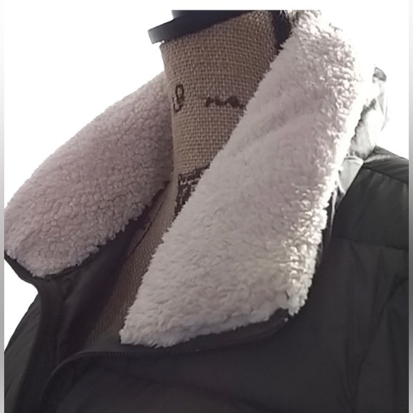 NWOT.. RALPH LAUREN PACKABLE QUILTED PUFFER JACKET - Picture 5 of 8